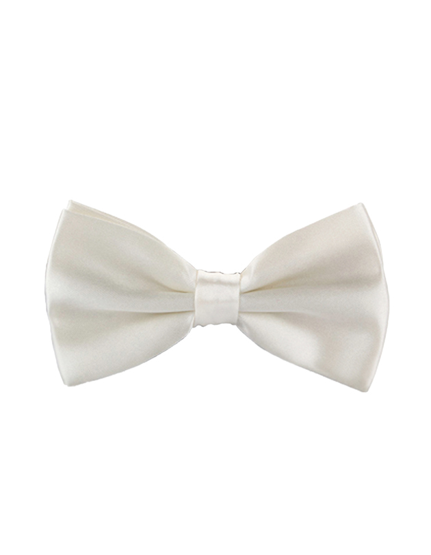 Bow Tie in Cream